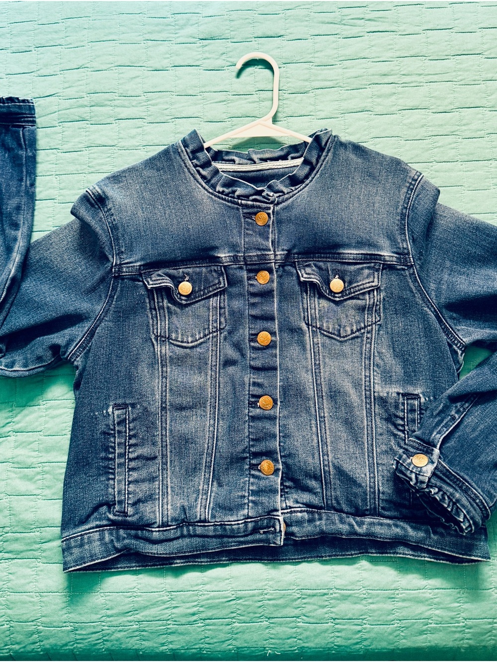 Draper James Women’s Jean Jacket with Ruffle Detail in Medium Dark Denim
